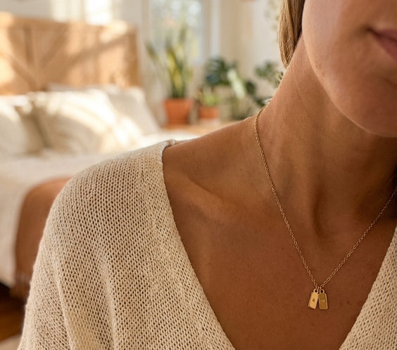 Collier Duo d'Initiales – Gravure Personnalisée